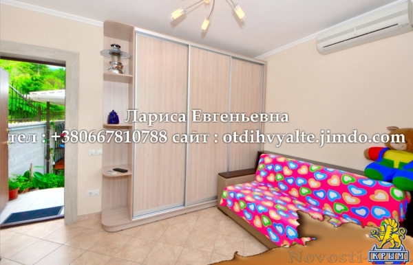 Отдых в Ялте. 2 комн. дом до 6 человек, с большим зелёным двором, мангалом. Отдых в Крыму 2016 - жильё в Крыму без посредников - «Отдых в Ялте» Отдых в Ялте. 2 комн. дом до 6 человек, с большим зелёным двором, мангалом. Отдых в Крыму 2016 - жильё в Крыму без посредников - «Отдых в Ялте»