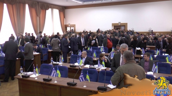 Херсонские судостроители вышли на митинг под стены городского совета - «Экономика»