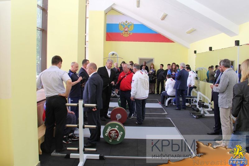 Зал тяжёлой атлетики открыт в Симферополе после реконструкции (ФОТО) - «Спорт Крыма» Зал тяжёлой атлетики открыт в Симферополе после реконструкции (ФОТО) - «Спорт Крыма»