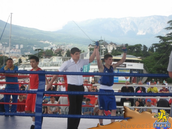 Керченские боксеры будут сражаться за звания Чемпионов Мира - «Керчь»