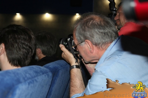 «Невыученный урок 14/41»: картина тронула керчан тронула до глубины души - «Керчь»