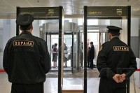 Пляжи Евпатории приводят в порядок школьники - «Новости Крыма»