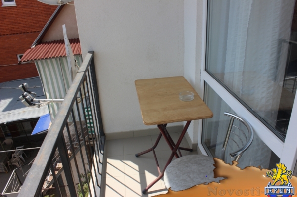 Отдых в Судаке. номер-студия с видом на море. Отдых в Крыму 2016 - жильё в Крыму без посредников - «Отдых в Судаке»