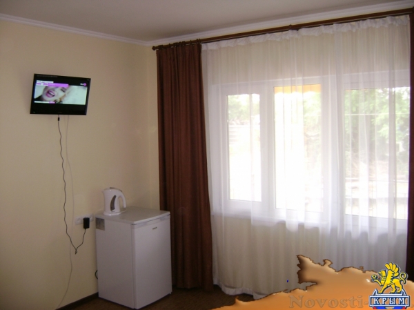 Отдых в Судаке. СУДАК, ГОСТЕВОЙ ДОМ "ПРОХЛАДА" Отдых в Крыму 2016 - жильё в Крыму без посредников - «Отдых в Судаке»