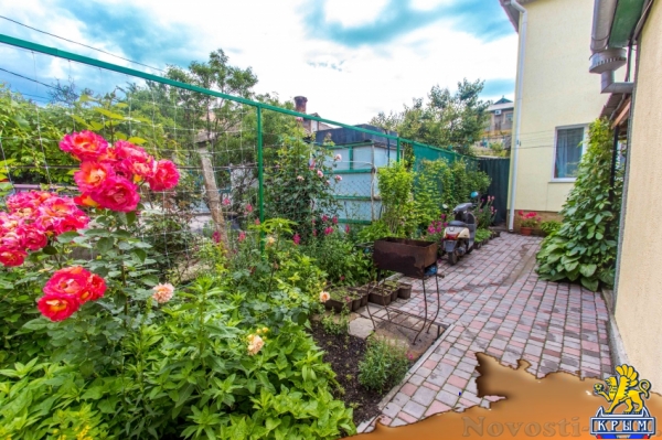 Отдых в Судаке. СУДАК, ГОСТЕВОЙ ДОМ "ПРОХЛАДА" Отдых в Крыму 2016 - жильё в Крыму без посредников - «Отдых в Судаке»