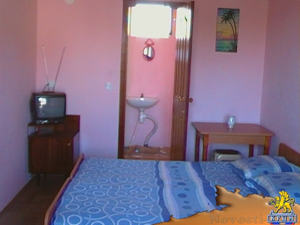 Отдых-эконом в Береговом. Семейный бюджетный отдых с удобствами в Крыму, Феодосия, Береговое. Отдых в Крыму 2016 - жильё в Крыму без посредников - «Отдых в Береговом» Отдых-эконом в Береговом. Семейный бюджетный отдых с удобствами в Крыму, Феодосия, Береговое. Отдых в Крыму 2016 - жильё в Крыму без посредников - «Отдых в Береговом»