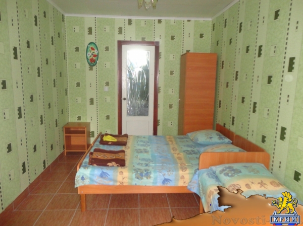 Отдых-эконом в Береговом. Семейный бюджетный отдых с удобствами в Крыму, Феодосия, Береговое. Отдых в Крыму 2016 - жильё в Крыму без посредников - «Отдых в Береговом» Отдых-эконом в Береговом. Семейный бюджетный отдых с удобствами в Крыму, Феодосия, Береговое. Отдых в Крыму 2016 - жильё в Крыму без посредников - «Отдых в Береговом»