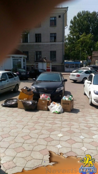 Керчан возмущают мини-помойки в центре города - «Керчь»