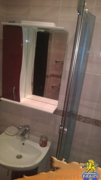 Отдых в Приморском. Сдам люкс 2-х комнатную квартиру в центре Приморского!!! Отдых в Крыму 2016 - жильё в Крыму без посредников - «Отдых в Приморском»