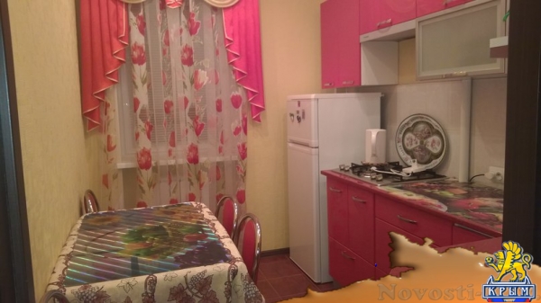 Отдых в Приморском. Сдам люкс 2-х комнатную квартиру в центре Приморского!!! Отдых в Крыму 2016 - жильё в Крыму без посредников - «Отдых в Приморском»