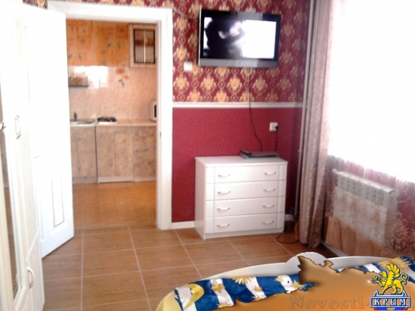 Отдых в Феодосии. Сдаю Свою 2-хком. кв.ул.Революционная море-5мин. Отдых в Крыму 2016 - жильё в Крыму без посредников - «Отдых в Феодосии»