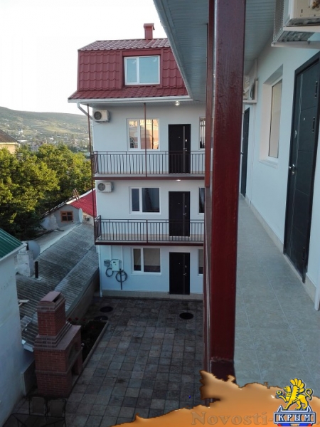 Отдых в Феодосии. Гостиница с новыми номерами с кухней Отдых в Крыму 2016 - жильё в Крыму без посредников - «Отдых в Феодосии»