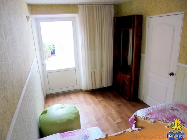 Отдых в Феодосии. Отдельный трехкомнатный дом со своим закрытым двором и гаражом, без хозяев, в Феодосии. Отдых в Крыму 2016 - жильё в Крыму без посредников - «Отдых в Феодосии»