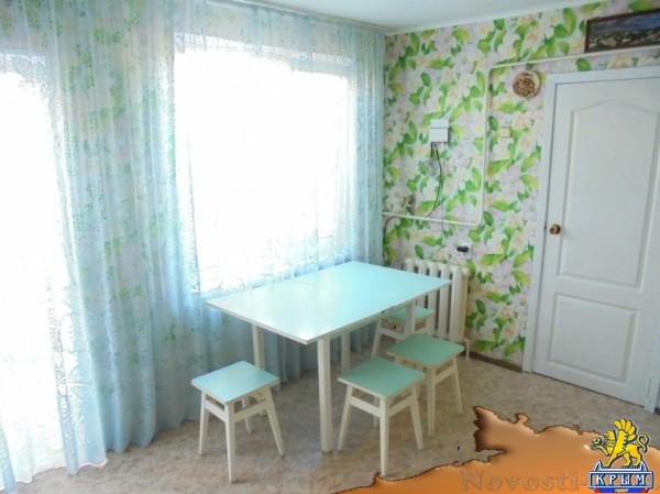 Отдых в Феодосии. Отдельный трехкомнатный дом со своим закрытым двором и гаражом, без хозяев, в Феодосии. Отдых в Крыму 2016 - жильё в Крыму без посредников - «Отдых в Феодосии»