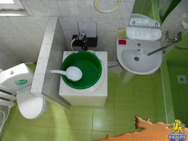 Отдых в Феодосии. Отдельный трехкомнатный дом со своим закрытым двором и гаражом, без хозяев, в Феодосии. Отдых в Крыму 2016 - жильё в Крыму без посредников - «Отдых в Феодосии»