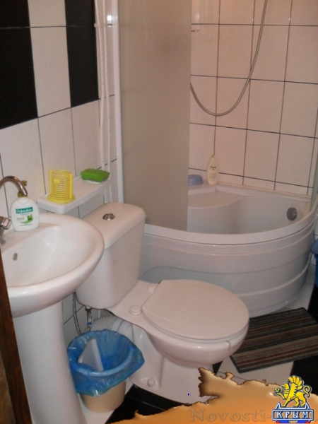 Отдых в Алуште. !!! 100м от моря свои номера Октябрьская 7, 2эт, кондер, wi-fi, стоянка Отдых в Крыму 2016 - жильё в Крыму без посредников - «Отдых в Алуште» Отдых в Алуште. !!! 100м от моря свои номера Октябрьская 7, 2эт, кондер, wi-fi, стоянка Отдых в Крыму 2016 - жильё в Крыму без посредников - «Отдых в Алуште»