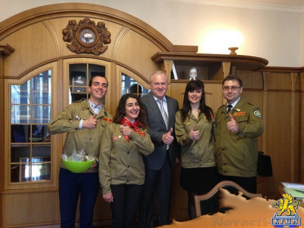 Более 150 студентов КФУ в составе студотрядов работают этим летом на экономику Крыма – ректор (ФОТО) - «Общество Крыма»