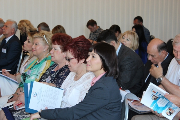 В Крыму прошла межрегиональная конференция по проблемам соблюдения прав человека в период интеграции Крыма и Севастополя в Российскую Федерацию - «Правам человека»