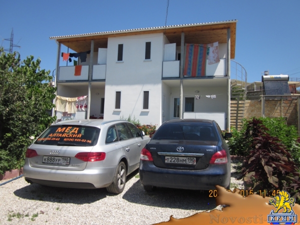 Отдых в Орджоникидзе. Номера с кухнями! Коттедж на 4 номера 2015 года постройки! Отдых в Крыму 2016 - жильё в Крыму без посредников - «Отдых в Орджоникидзе»