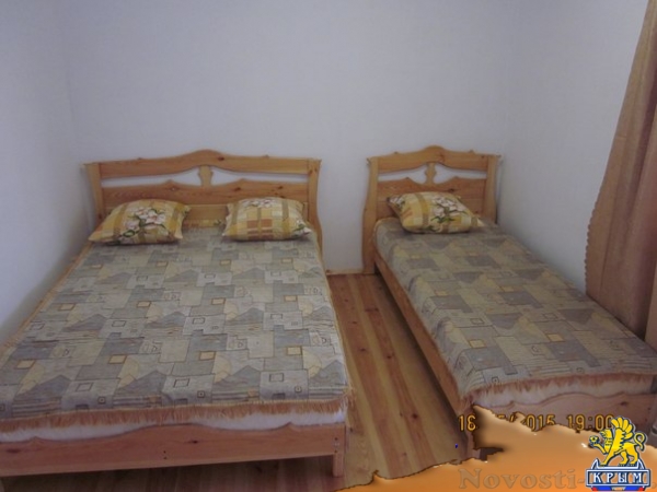 Отдых в Орджоникидзе. Номера с кухнями! Коттедж на 4 номера 2015 года постройки! Отдых в Крыму 2016 - жильё в Крыму без посредников - «Отдых в Орджоникидзе»