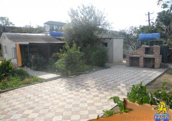 Отдых-эконом в Орджоникидзе. Сдам отдельные домики в Феодосии(пгт Орджоникидзе) на большую компанию Отдых в Крыму 2016 - жильё в Крыму без посредников - «Отдых в Орджоникидзе» Отдых-эконом в Орджоникидзе. Сдам отдельные домики в Феодосии(пгт Орджоникидзе) на большую компанию Отдых в Крыму 2016 - жильё в Крыму без посредников - «Отдых в Орджоникидзе»