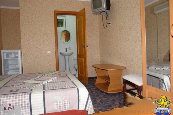 Отдых-эконом в Орджоникидзе. отдых в Крыму Орджоникидзе мини гостиница Миндаль Отдых в Крыму 2016 - жильё в Крыму без посредников - «Отдых в Орджоникидзе»