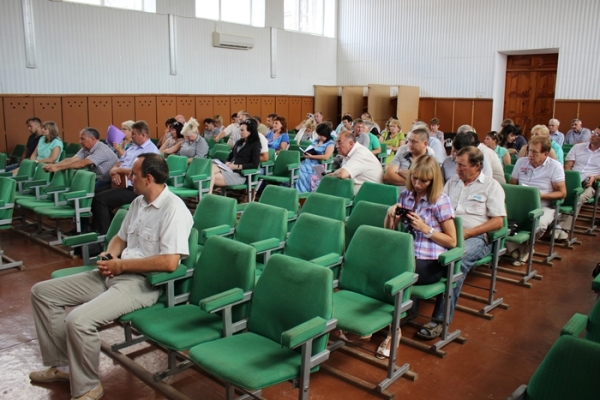 Во всех теротделах Госкомрегистра запланировано время приема документов от сельхозпроизводителей — Александр Спиридонов - «Госкомрегистр»