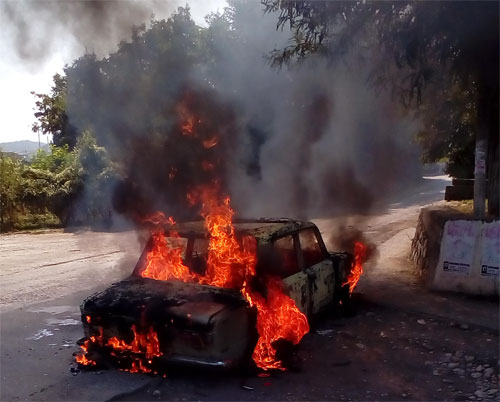На трассе Бахчисарай-Ялта сгорел автомобиль - «МЧС» На трассе Бахчисарай-Ялта сгорел автомобиль - «МЧС»