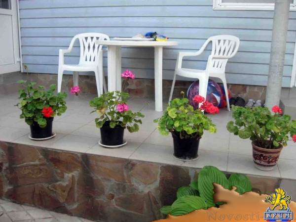 Отдых в Коктебеле. Номера с удобствами в 5 минутах от моря Отдых в Крыму 2016 - жильё в Крыму без посредников - «Отдых в Коктебеле»