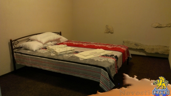 Отдых в Ялте. Сдаю одно и двухкомнатные номера с бассейном Отдых в Крыму 2016 - жильё в Крыму без посредников - «Отдых в Ялте»