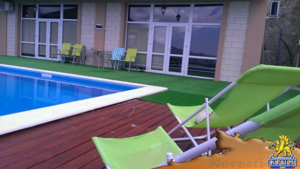 Отдых в Ялте. Сдаю одно и двухкомнатные номера с бассейном Отдых в Крыму 2016 - жильё в Крыму без посредников - «Отдых в Ялте»