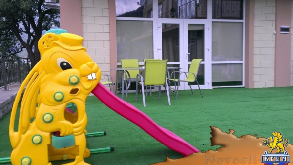 Отдых в Ялте. Сдаю одно и двухкомнатные номера с бассейном Отдых в Крыму 2016 - жильё в Крыму без посредников - «Отдых в Ялте»