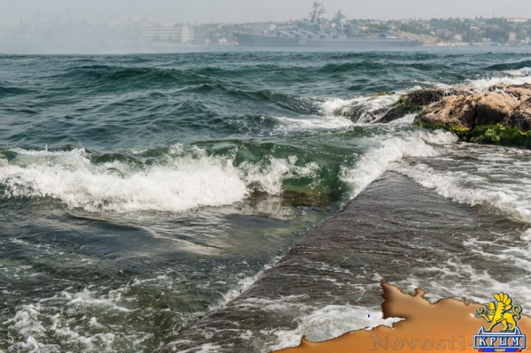 Севастополь отметил День флота парадом новых кораблей, авиашоу и танцами буксиров на воде (ФОТОРЕПОРТАЖ) - «Политика Крыма»