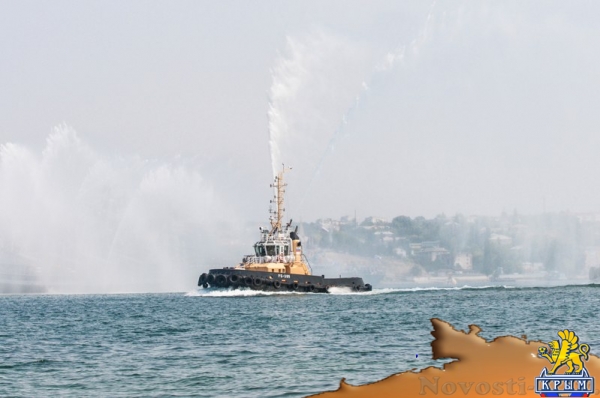 Севастополь отметил День флота парадом новых кораблей, авиашоу и танцами буксиров на воде (ФОТОРЕПОРТАЖ) - «Политика Крыма»