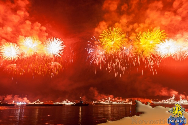 Севастополь отметил День флота парадом новых кораблей, авиашоу и танцами буксиров на воде (ФОТОРЕПОРТАЖ) - «Политика Крыма»