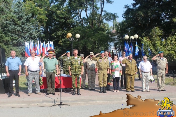 В Симферополе отпраздновали День Воздушно-десантных войск (ФОТО) - «Общество Крыма»