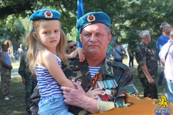 В Симферополе отпраздновали День Воздушно-десантных войск (ФОТО) - «Общество Крыма»