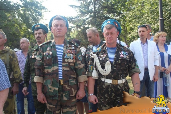 В Симферополе отпраздновали День Воздушно-десантных войск (ФОТО) - «Общество Крыма»