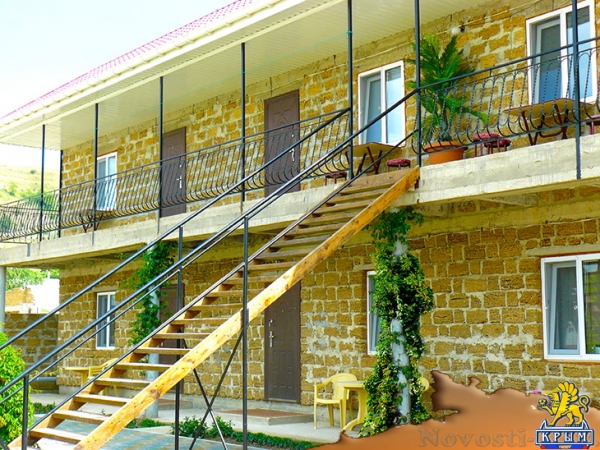 Отдых в Судаке. Эконом жилье в частном секторе, Судак!Весь сентябрь цена 500 рубсут за номер!!!! Отдых в Крыму 2016 - жильё в Крыму без посредников - «Отдых в Судаке»