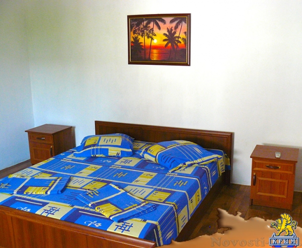 Отдых в Судаке. Эконом жилье в частном секторе, Судак!Весь сентябрь цена 500 рубсут за номер!!!! Отдых в Крыму 2016 - жильё в Крыму без посредников - «Отдых в Судаке»