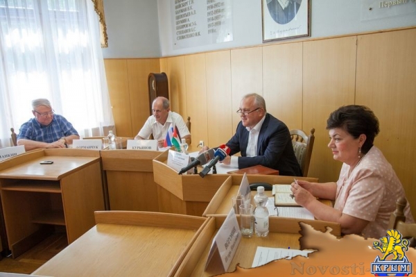 Три тысячи студентов-иорданцев изъявили желание перевестись в Крымский федеральный университет из украинских вузов (ФОТО) - «70 лет Победы»