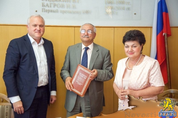 Три тысячи студентов-иорданцев изъявили желание перевестись в Крымский федеральный университет из украинских вузов (ФОТО) - «70 лет Победы»