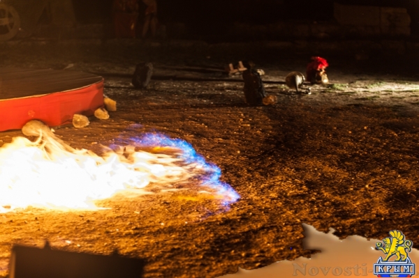 "Троянская война закончилась" в ознаменование открытия первого фестиваля севастопольских театров (ФОТОРЕПОРТАЖ) - «Общество Крыма» "Троянская война закончилась" в ознаменование открытия первого фестиваля севастопольских театров (ФОТОРЕПОРТАЖ) - «Общество Крыма»