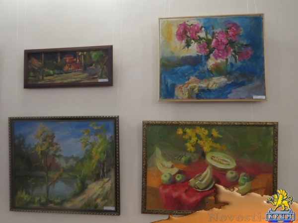В центральной городской библиотеке Симферополя проходит выставка живописных работ пяти крымских художниц (ФОТО) - «Общество Крыма»