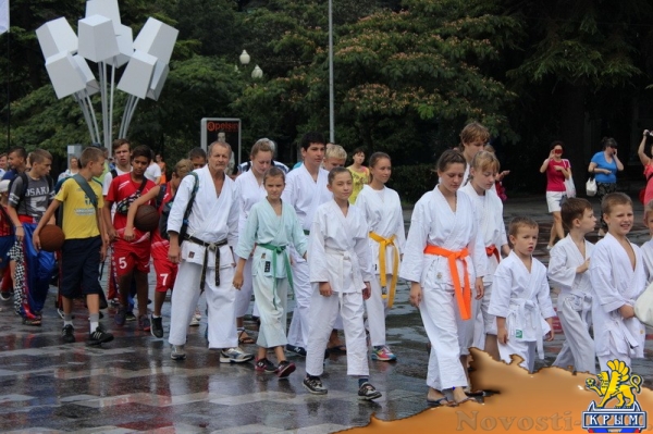 Ялтинские спортсмены начали праздновать День города первыми (ФОТО) - «Политика Крыма»