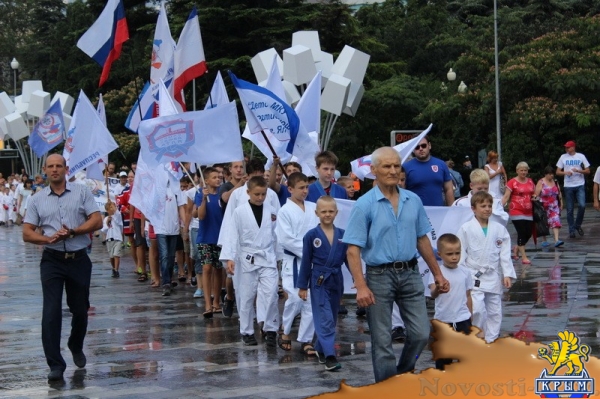Ялтинские спортсмены начали праздновать День города первыми (ФОТО) - «Политика Крыма»