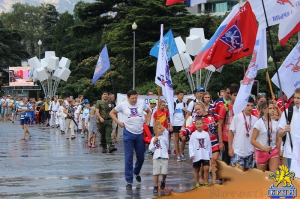 Ялтинские спортсмены начали праздновать День города первыми (ФОТО) - «Политика Крыма»