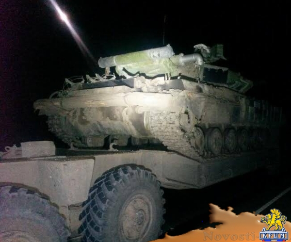 Украинский тягач с танком под Мариуполем раздавил машину с женщиной и ребенком (ФОТО) - «Происшедствия Крыма» Украинский тягач с танком под Мариуполем раздавил машину с женщиной и ребенком (ФОТО) - «Происшедствия Крыма»