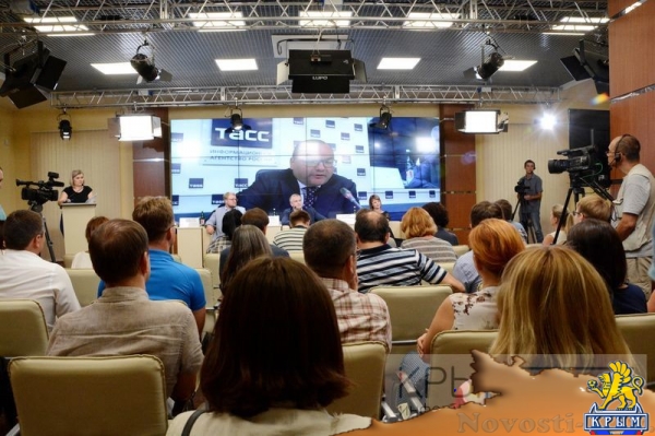 Глава Крыма открыл республиканский пресс-центр (ФОТО) - «Спорт Крыма»