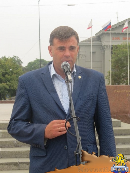 На центральной площади Симферополя прошел молодежный спортивный праздник в честь Всероссийского дня физкультурника (ФОТО) - «Общество Крыма»